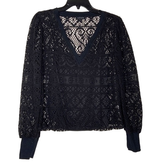 1. State black pullover mesh top-perfect for any weather. Size L - Picture 3 of 6